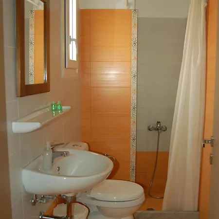 Filoxeno Bed & Breakfast 3*