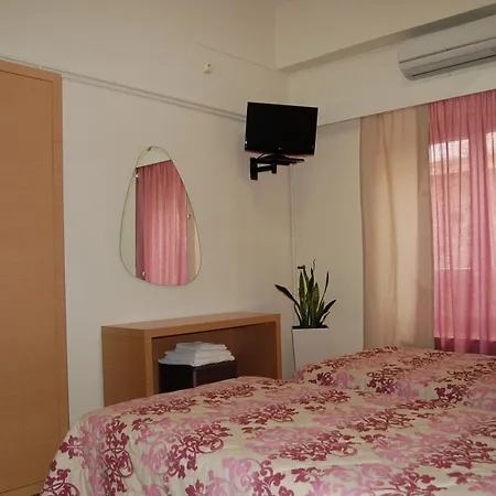فندق مبيت وإفطار Filoxeno